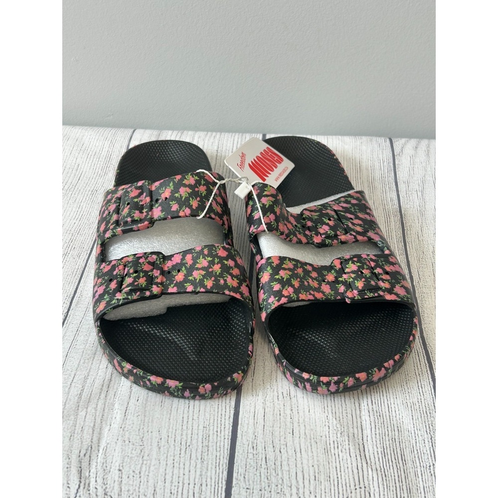 NWT Freedom Moses Slides Womens 8-9 Black Floral Double Strap Buckle Casual